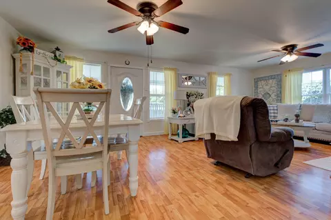 117 E Halls Rd, Stanton, KY 40380 photo 8