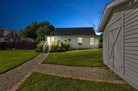 117 E Halls Rd, Stanton, KY 40380 photo 32