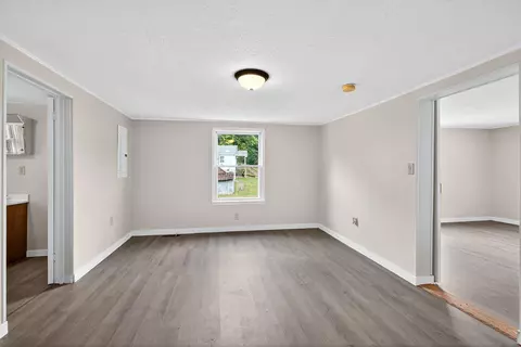 307 E 11th St, Millersburg, KY 40348 photo 15