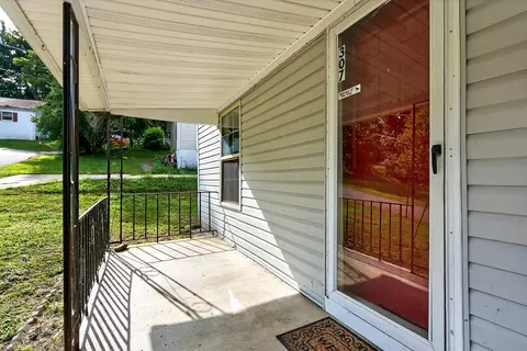 307 E 11th St, Millersburg, KY 40348 photo 4