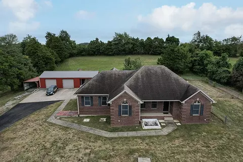 776 Papermill Rd, Lancaster, KY 40444