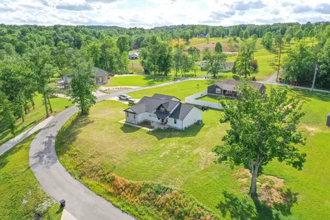 250 Acacia Cir, Corbin, KY 40701 photo 12