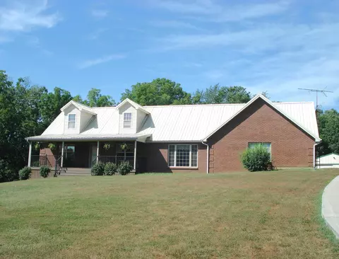 288 Indian Creek Dr, Cynthiana, KY 41031