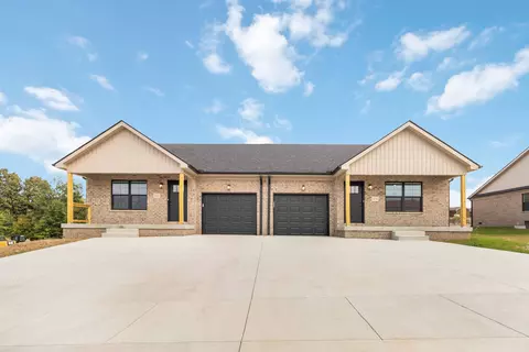 424 Nandino Cir, Berea, KY 40403 photo 1