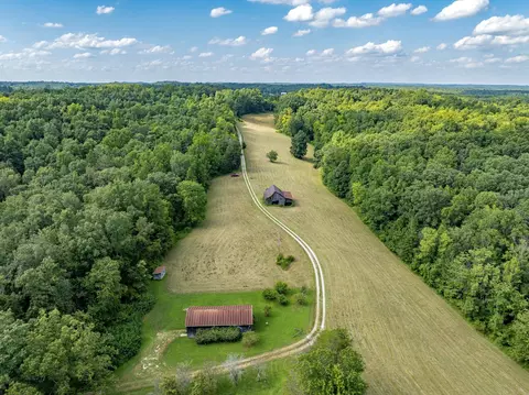 1195 Hoop Rd, Wellington, KY 40387