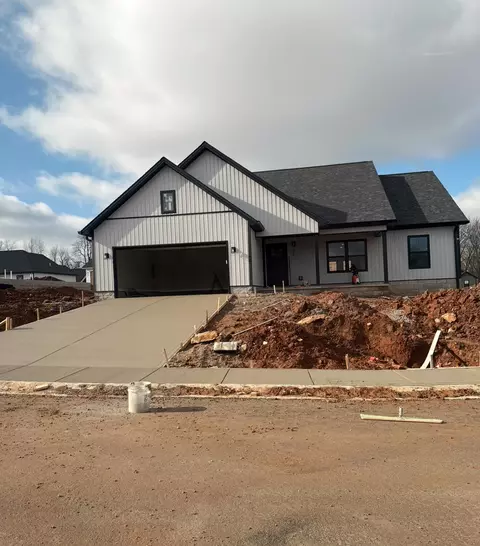 460 Pinehurst Way, Harrodsburg, KY 40330
