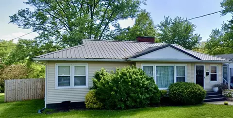 109 Graham Ct, Greensburg, KY 42743