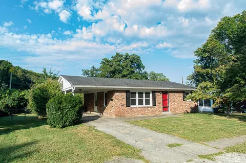138 Oaklawn Dr, Frankfort, KY 40601