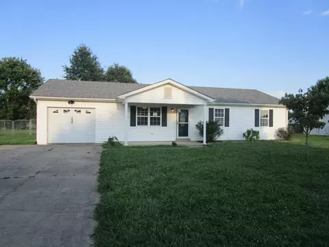 150 Young Dr, Stanford, KY 40484