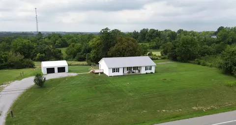 5200 Louisville Rd, Salvisa, KY 40372