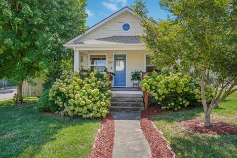 284 Bassett Ave, Lexington, KY 40502