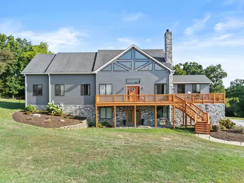 5134 Peaksmill Rd, Frankfort, KY 40601
