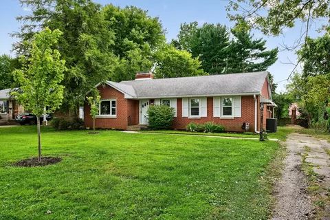 166 St Margaret Dr, Lexington, KY 40502