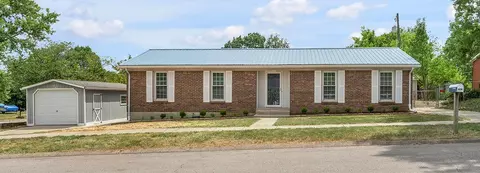 154 Dan Dr, Versailles, KY 40383