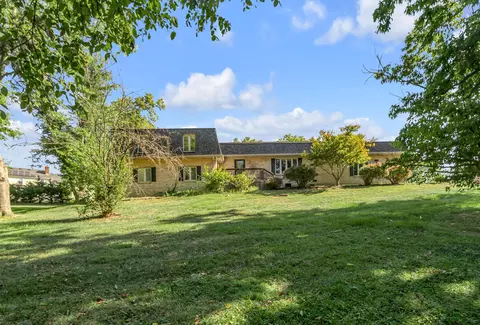 120 Holly Hill Dr, Richmond, KY 40475