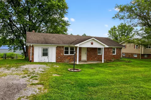 3835 Louisville Rd, Salvisa, KY 40372