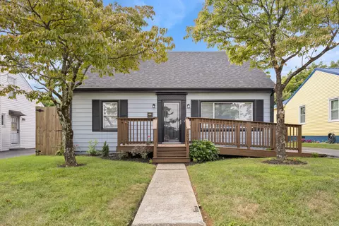 1030 Strader Dr, Lexington, KY 40505