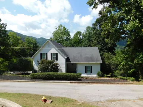 55 Timbercrest Ests, Harlan, KY 40831