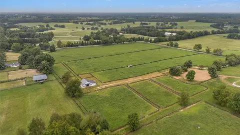 200 Harp Innis Rd, Lexington, KY 40511