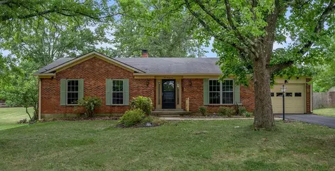 521 Grama Dr, Frankfort, KY 40601