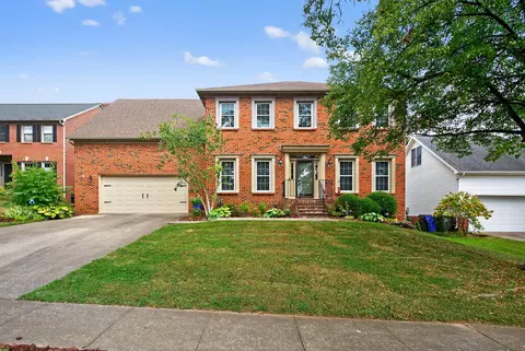 4512 Copper Knoll Cir, Lexington, KY 40514