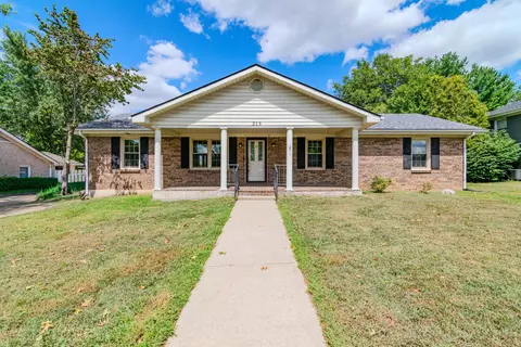 213 Kimberly Heights Dr, Nicholasville, KY 40356