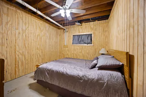 Bedroom - 353 Timber Ridge Rd, Nancy, KY 42544 photo 9 of 11
