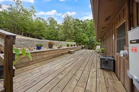 Exterior - 353 Timber Ridge Rd, Nancy, KY 42544 photo 9 of 20