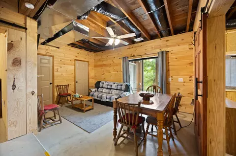 Dining - 353 Timber Ridge Rd, Nancy, KY 42544 photo 2 of 2