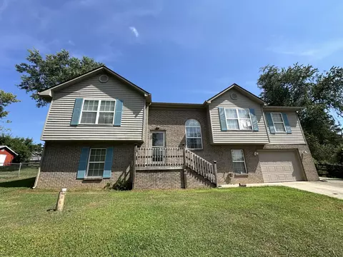 207 Pleasure Dr, Richmond, KY 40475