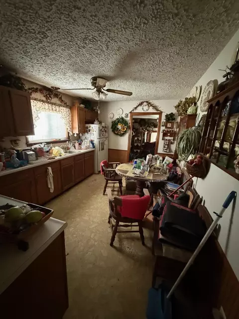 310 Ruby St, Corbin, KY 40701 photo 3