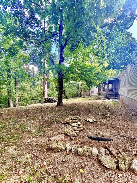 Exterior - 975 Boat Dock Rd, Somerset, KY 42501 photo 3 of 7