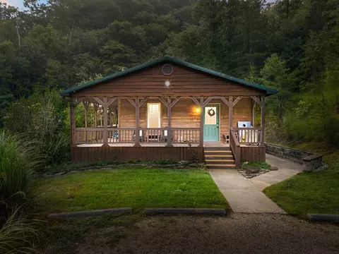 517 Birch Hollow Rd, Stanton, KY 40380