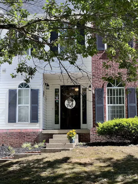 1217 Wyndham Forest Cir, Lexington, KY 40514