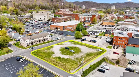 104 E 2nd St, Morehead, KY 40351