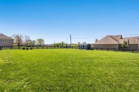 111 Colonial Dr, Versailles, KY 40383 photo 49