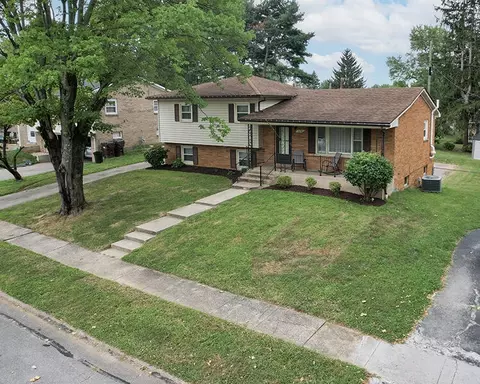 628 Cardigan Ct, Lexington, KY 40503