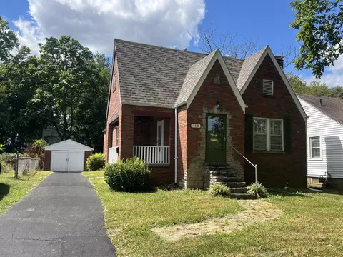 112 Pickett Ave, Frankfort, KY 40601