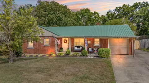 106 Meadowlark Dr, Richmond, KY 40475