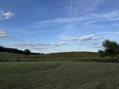 9999 Brock Rd, Paint Lick, KY 40461