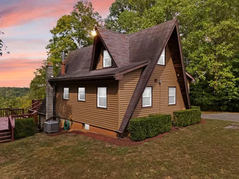 372 White Oak Dr, Nancy, KY 42544 photo 4