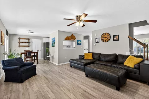 557 Southbrook Dr, Nicholasville, KY 40356