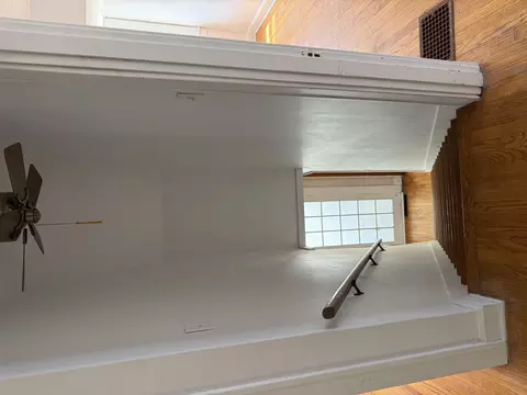 Entry Way - 102 Crescent Dr, Berea, KY 40403 photo 3 of 3