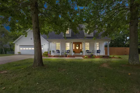 339 W Sunset Ridge Dr, Mount Sterling, KY 40353