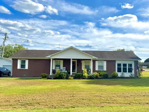3021 Clear Springs Dr, London, KY 40744