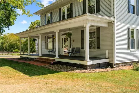 20535 Bear Creek Rd, Catlettsburg, KY 41129