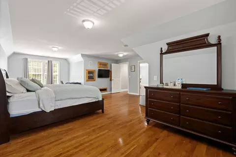 Bedroom - 225 Amy North Rd, Corbin, KY 40701 photo 8 of 15