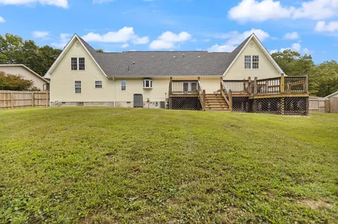 Exterior - 225 Amy North Rd, Corbin, KY 40701 photo 11 of 17