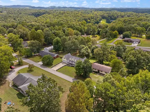 View/Area - 225 Amy North Rd, Corbin, KY 40701 photo 2 of 13