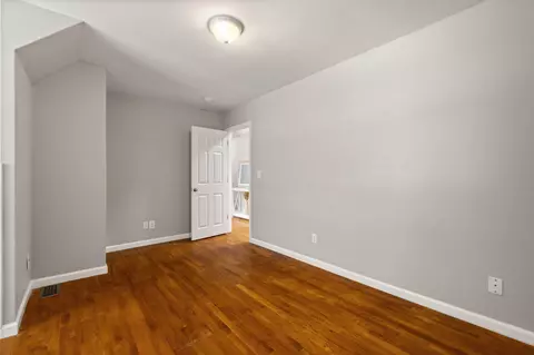 Bedroom - 225 Amy North Rd, Corbin, KY 40701 photo 11 of 15
